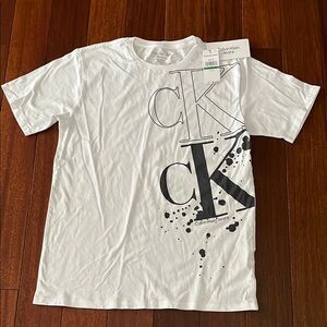 New Calvin Klein White Short Sleeve Tee with Modern Graphic